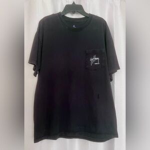 Guy Harvey Men’s Large Black Pirate Skull Graphic Pocket T-Shirt